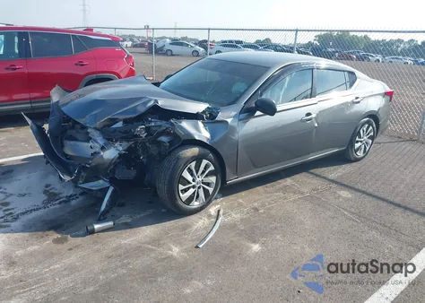 2024 Nissan Altima S Fwd z USA, uszkodzony, nr VIN 1N4BL4BV3RN402147